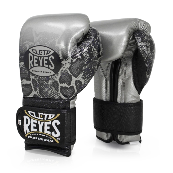 Боксерские перчатки Cleto Reyes на липучке - змеиная кожа