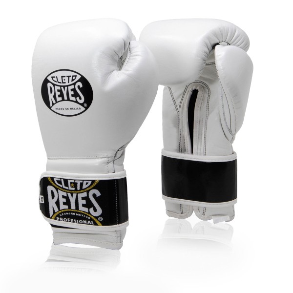 Боксерские перчатки Cleto Reyes на липучке - белые